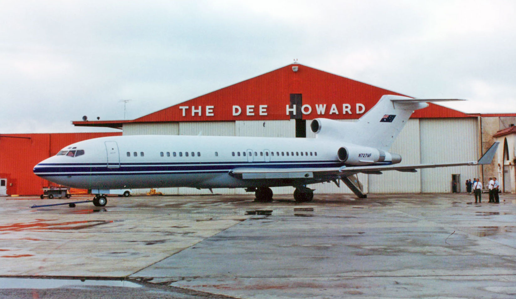 DHC B727 Rolls Royce Tay Re Engine - Dee Howard Company Innovations ...